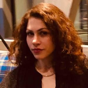 Meet your Posher, Leili